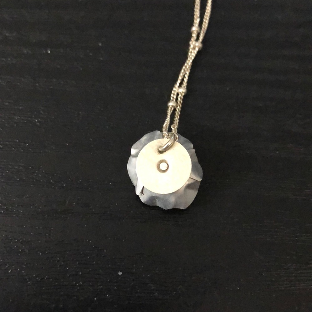 Red Flower Necklace - Picture 3 of 3